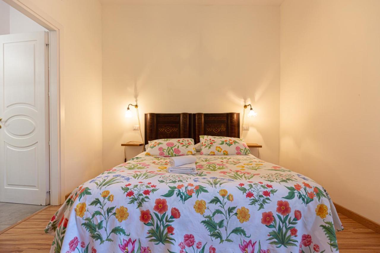 Villa La Quercia Meta Bagian luar foto
