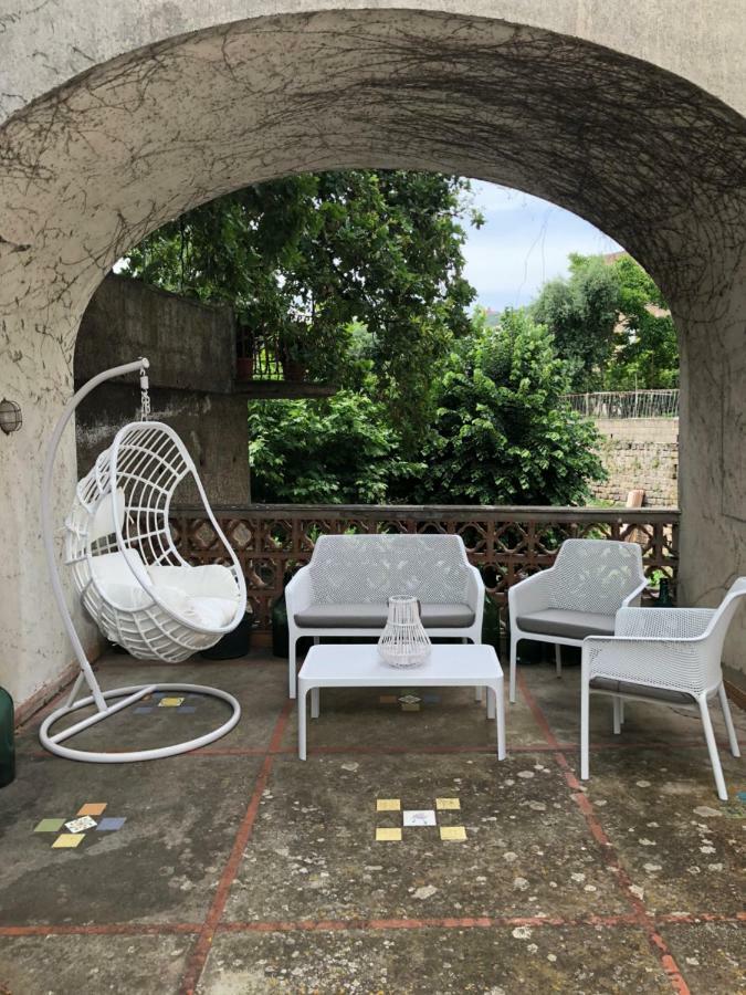 Villa La Quercia Meta Bagian luar foto